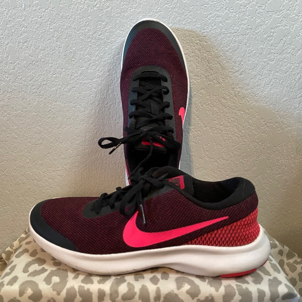 Women’s Nike Shoes